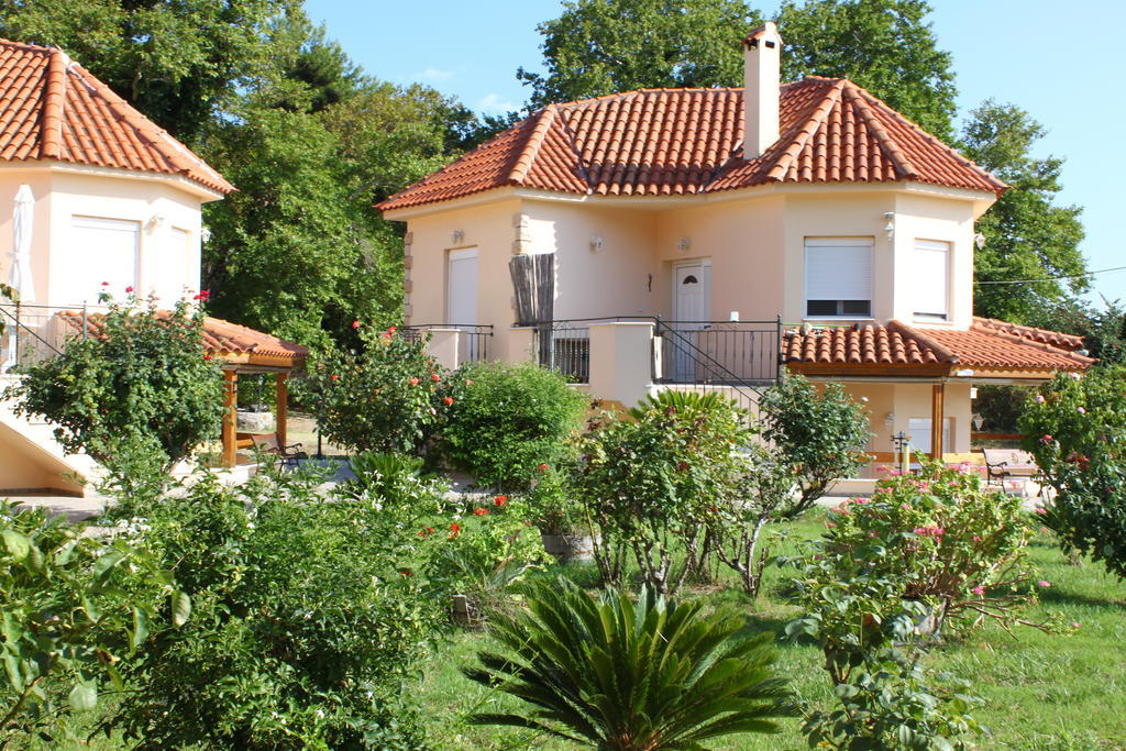 Sungate Beach Roviés Rom bilde