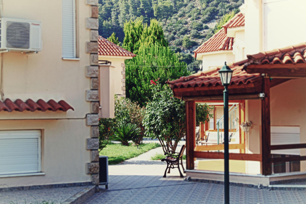 Sungate Beach Roviés Rom bilde